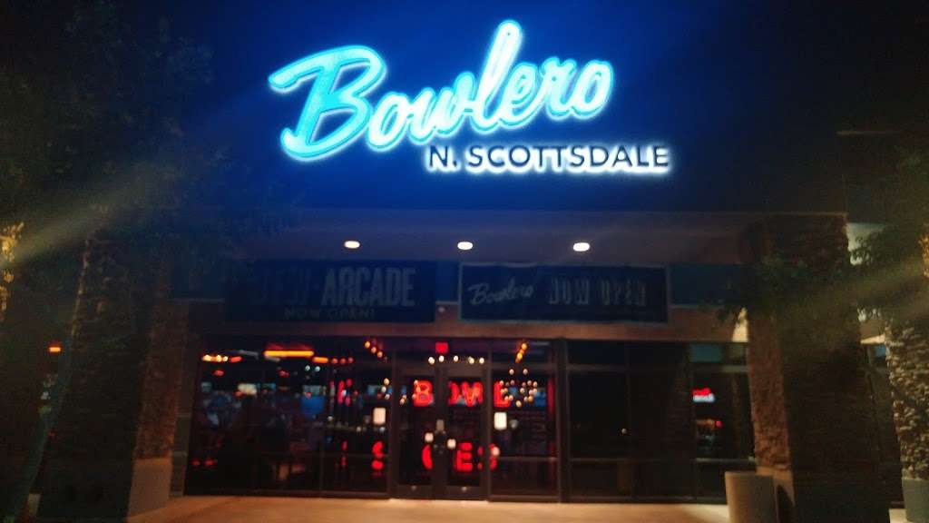 Bowlero North Scottsdale | 7000 E Mayo Blvd #19, Phoenix, AZ 85054, USA | Phone: (480) 909-3600