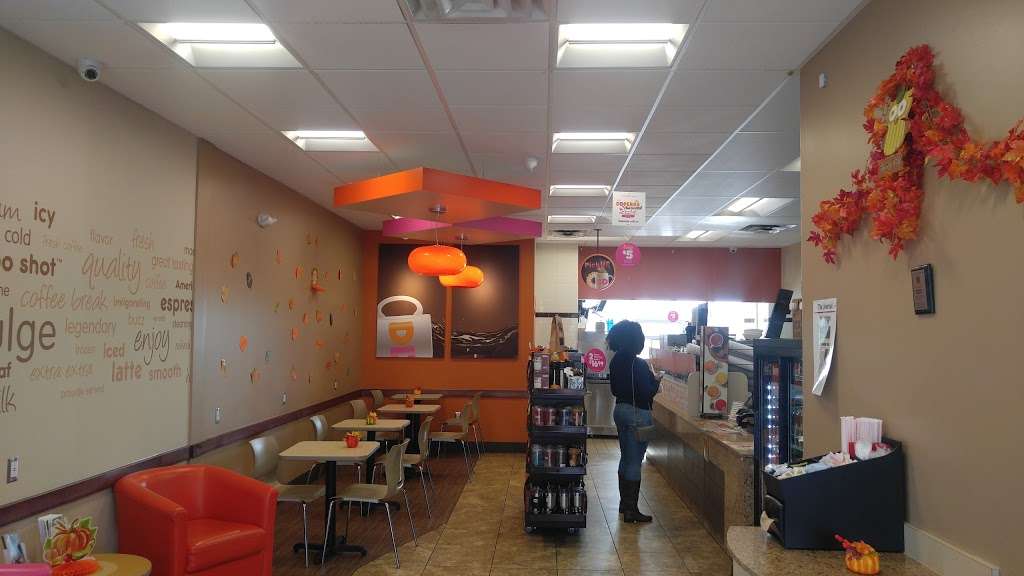 Dunkin | 39 Severna Parkway Suite #1, Martinsburg, WV 25403 | Phone: (304) 262-6585