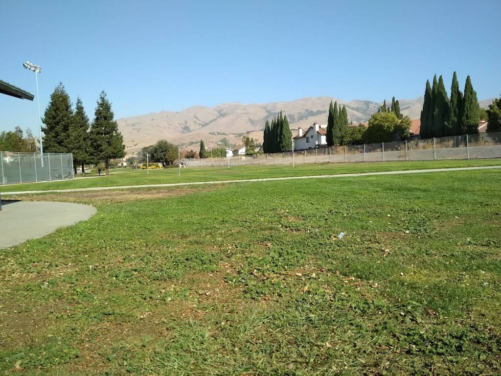 Peter Gill Memorial Park | Santa Rita Dr & Paseo Refugio, Milpitas, CA 95035, USA | Phone: (408) 586-3210