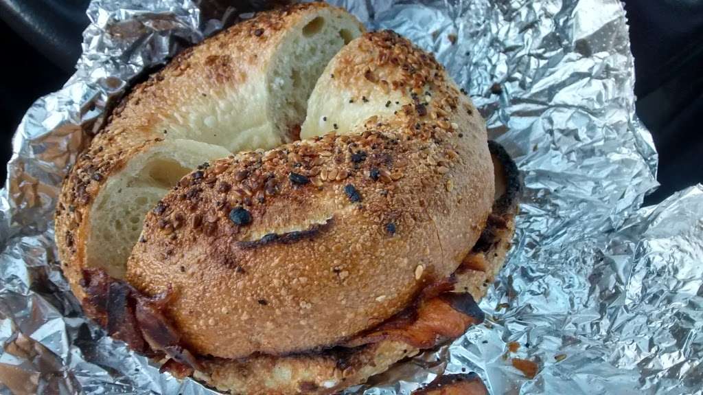 Bagels In The Boro | 176 US-46, Rockaway, NJ 07866, USA | Phone: (973) 453-6236