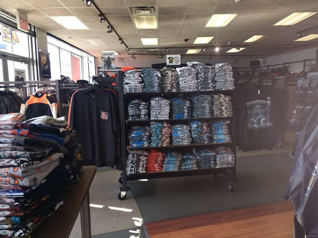 Miracle Mile Harley-Davidson | 215 Northern Blvd, Great Neck, NY 11021, USA | Phone: (516) 466-8800