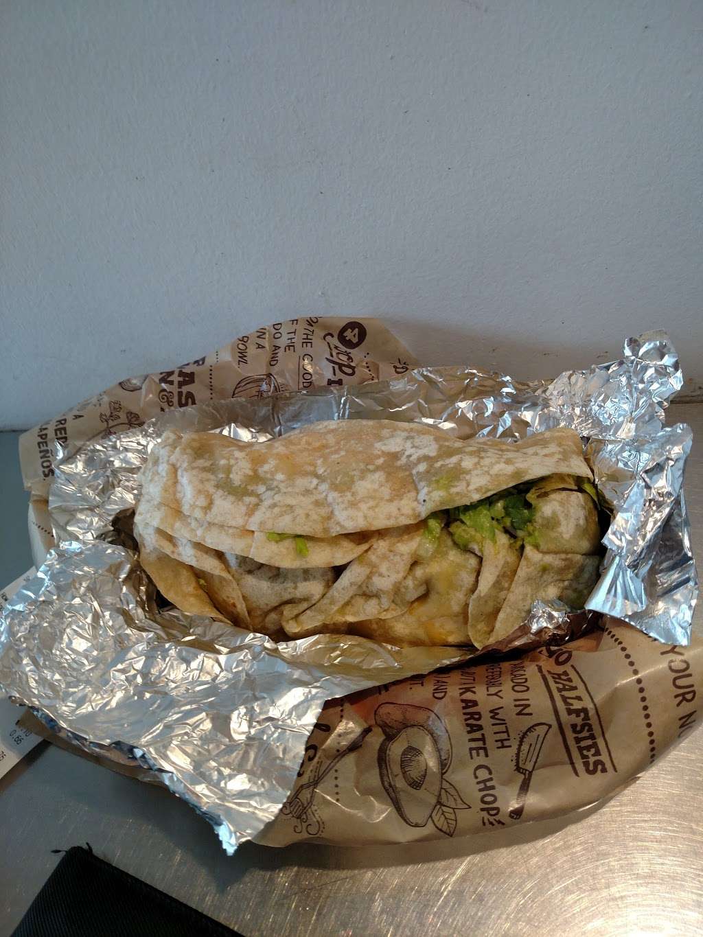 Chipotle Mexican Grill | 250 Lehigh Valley Mall, Whitehall, PA 18052 | Phone: (610) 465-9526