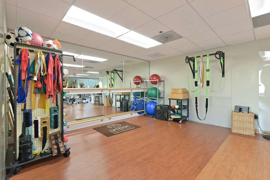 The Jackson Clinics, Physical Therapy | 7764 Armistead Rd #210, Lorton, VA 22079 | Phone: (703) 546-0013