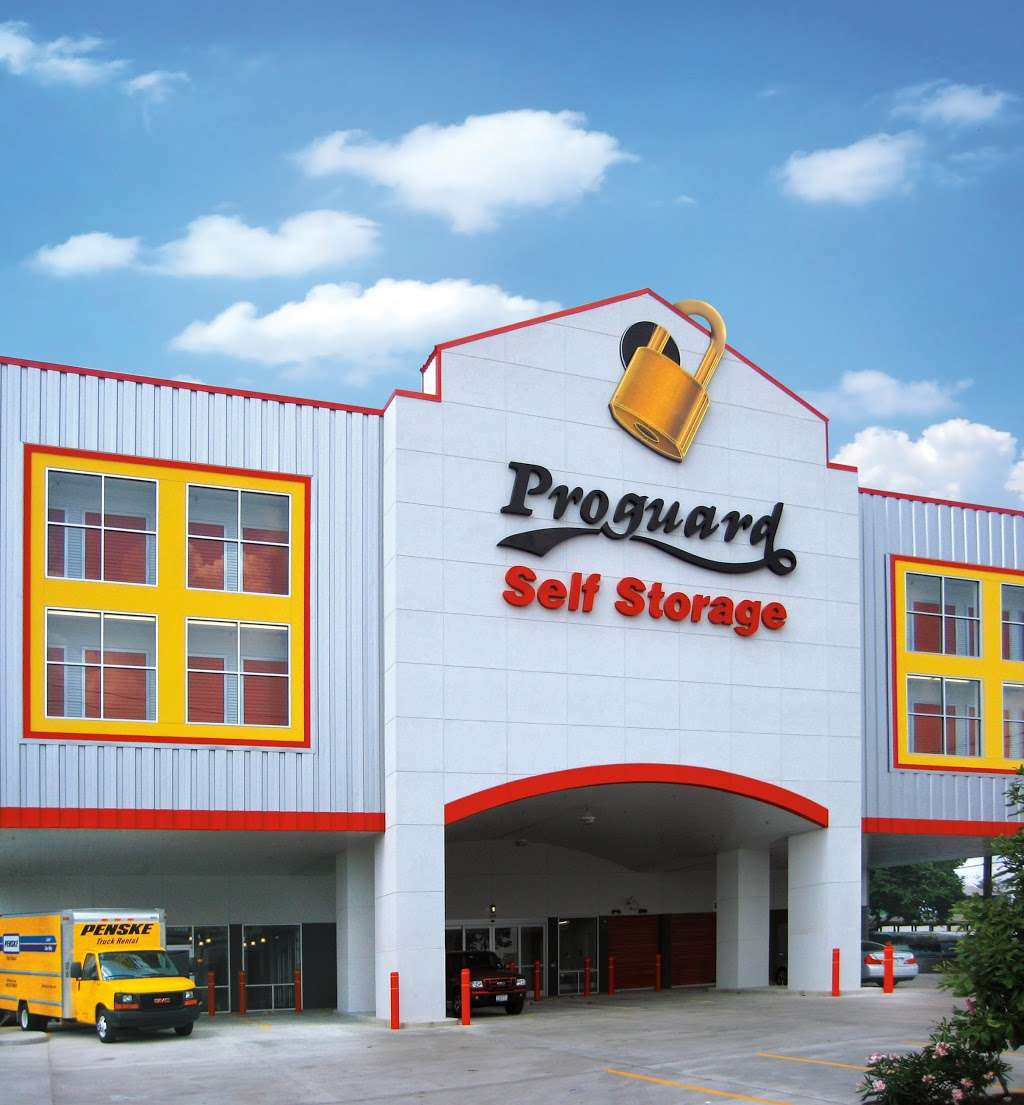 Proguard Self Storage | 3770 Center St, Houston, TX 77007, USA | Phone: (713) 880-9777