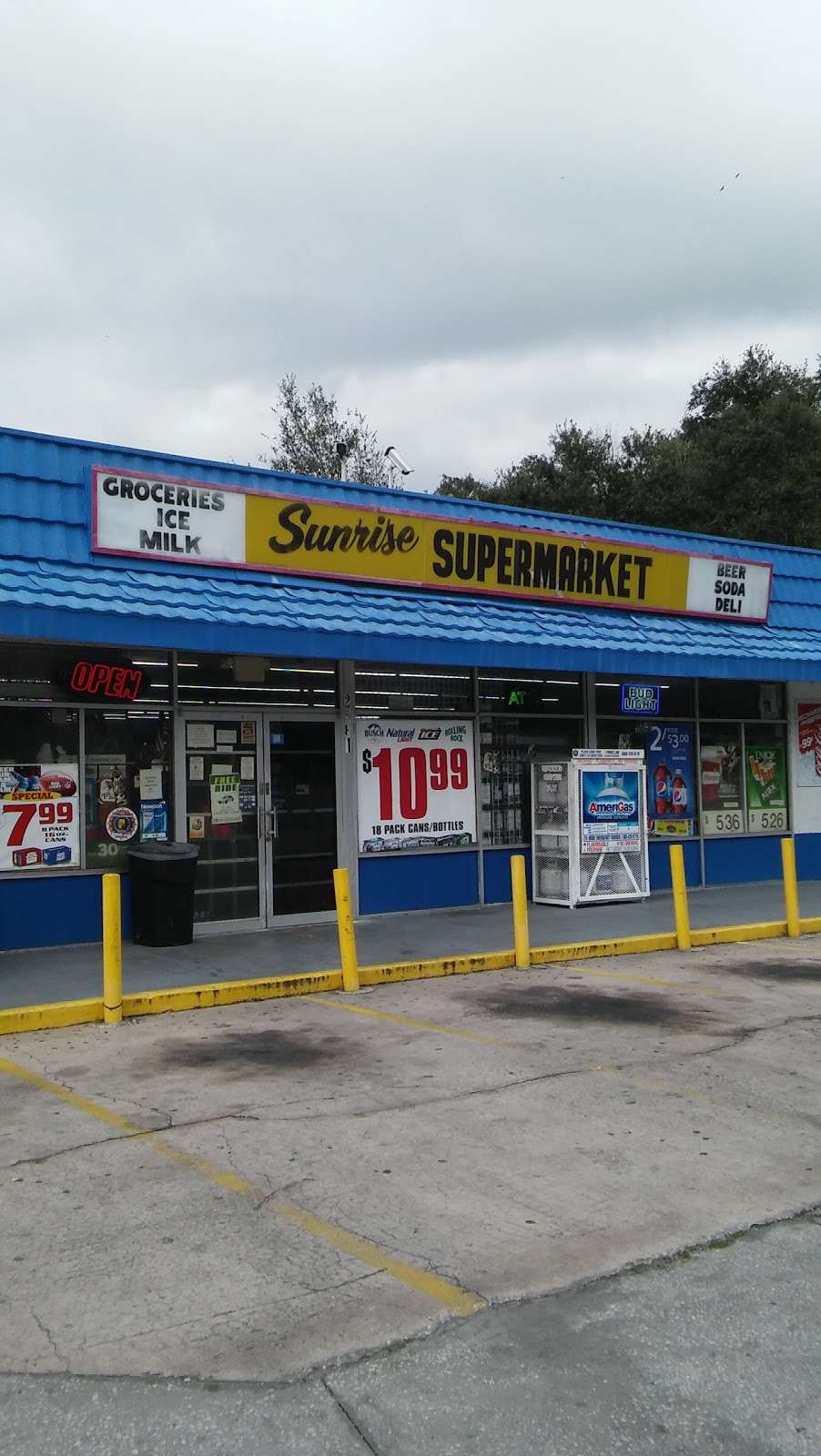 Sunrise Supermarket | 2581 Sun Acres Blvd, Auburndale, FL 33823, USA | Phone: (863) 967-1385