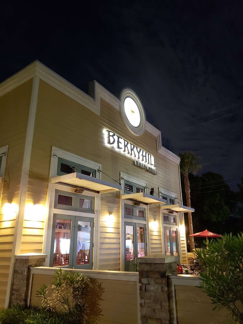 Berry Hill In The Heights | 702 E 11th St, Houston, TX 77008, USA | Phone: (713) 225-2252 Berry Hill In The Heights | 702 E 11th St, Houston, TX 77008, USA | Phone: (713) 225-2252