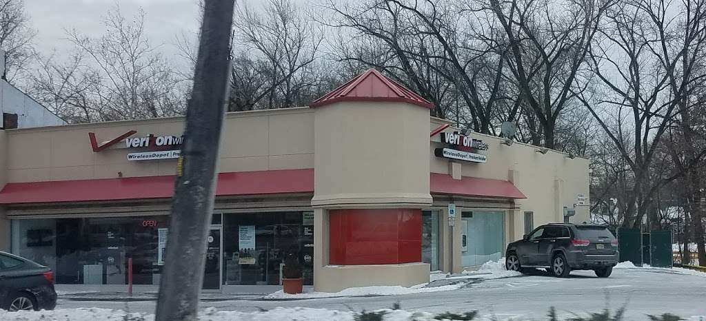 Verizon | 318 NJ-4, Paramus, NJ 07652, USA | Phone: (201) 487-2600