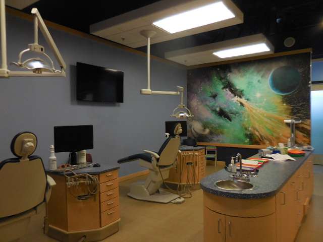 Shining Stars Kids Dentistry & Orthodontics | 6999 W Alaska Dr, Lakewood, CO 80226, USA | Phone: (303) 237-2300