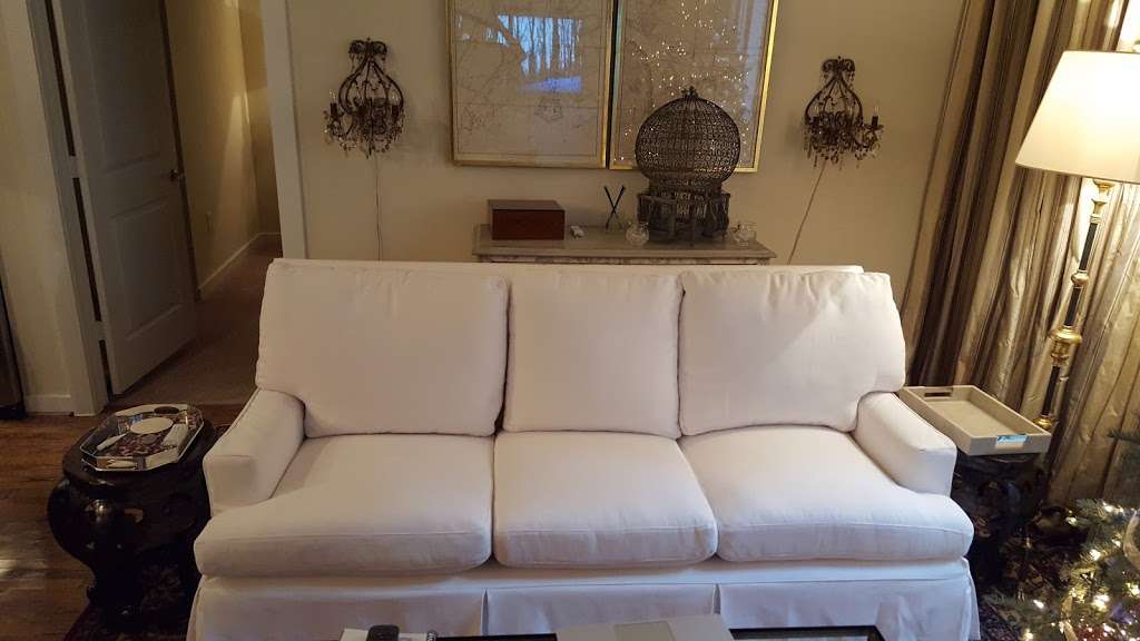 Elegant Upholstery and Slipcovers | 515 Melbourne St, Houston, TX 77022, USA | Phone: (281) 543-7370