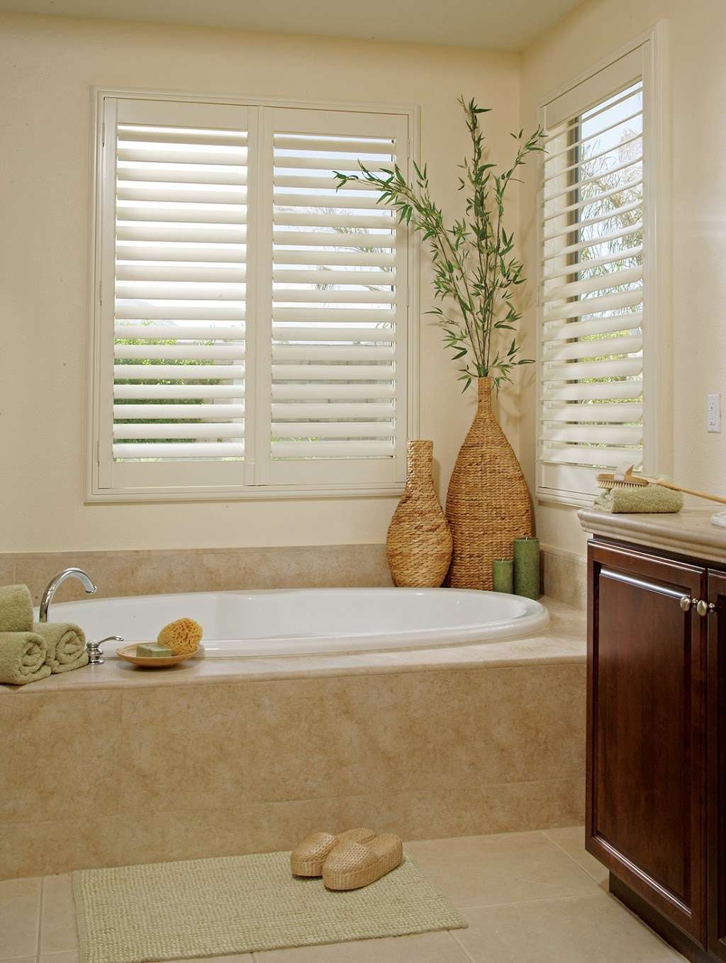 A&E Shutters - Window & Plantation Shutters Sidcup | 164 Halfway St, Sidcup DA15 8DJ, UK | Phone: 0800 058 8103