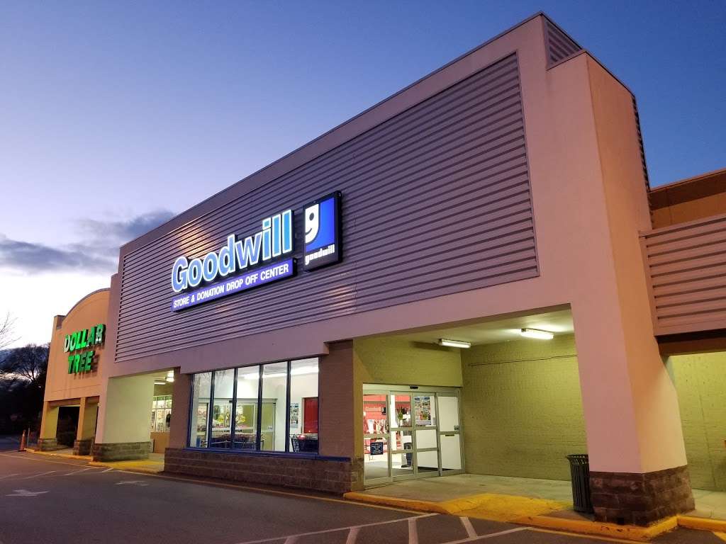 Goodwill | 160 Patrick Henry Way, Charles Town, WV 25414, USA | Phone: (304) 728-6883