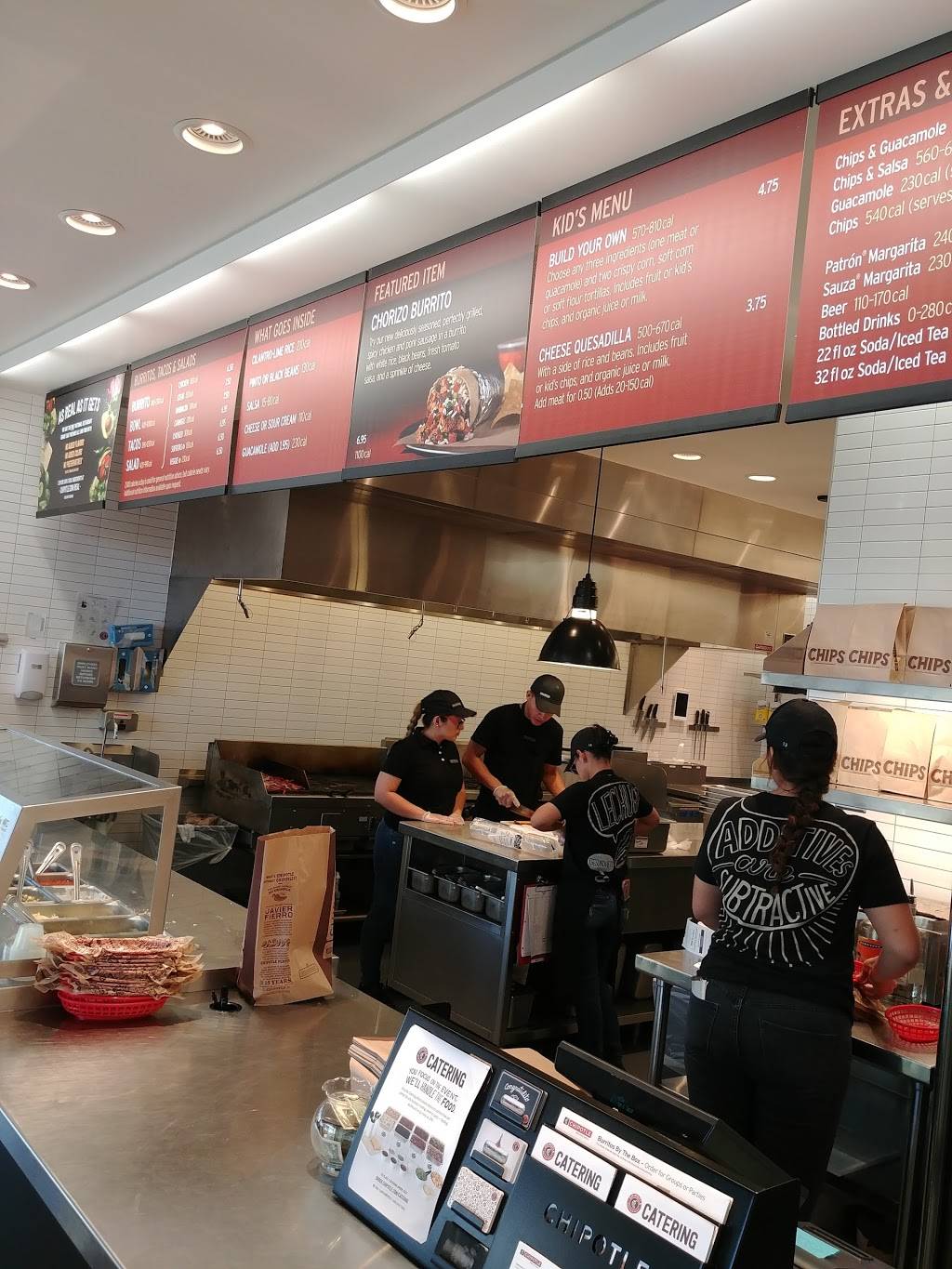 Chipotle Mexican Grill | 10771 Gateway S Blvd Bldg M, Ste 101, El Paso, TX 79934, USA | Phone: (915) 822-2968