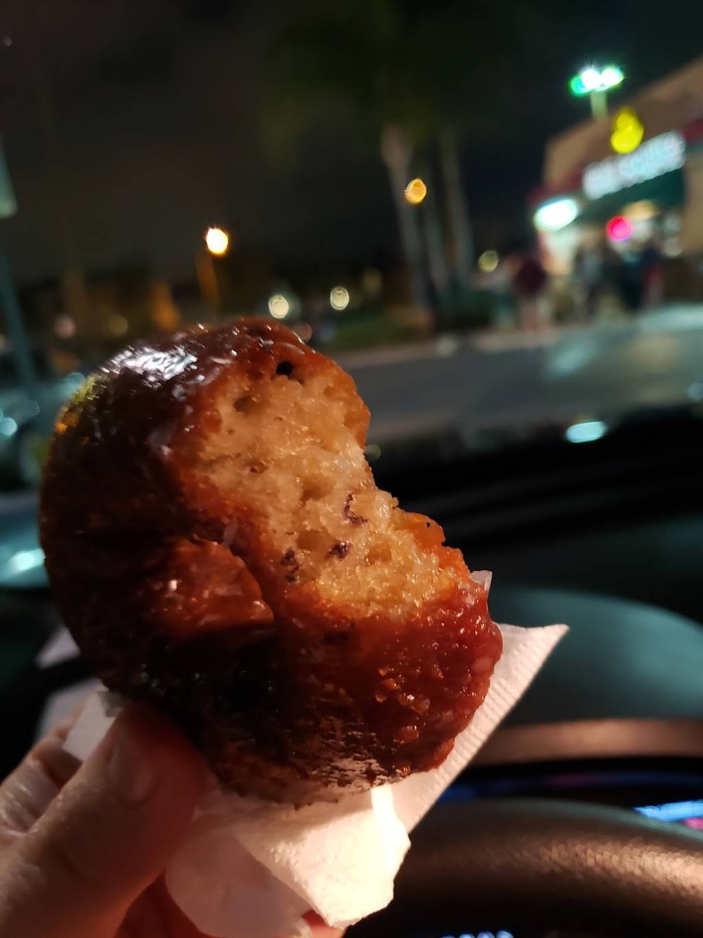 M & M Donuts | 1614 W Katella Ave, Anaheim, CA 92802, USA | Phone: (714) 490-0718