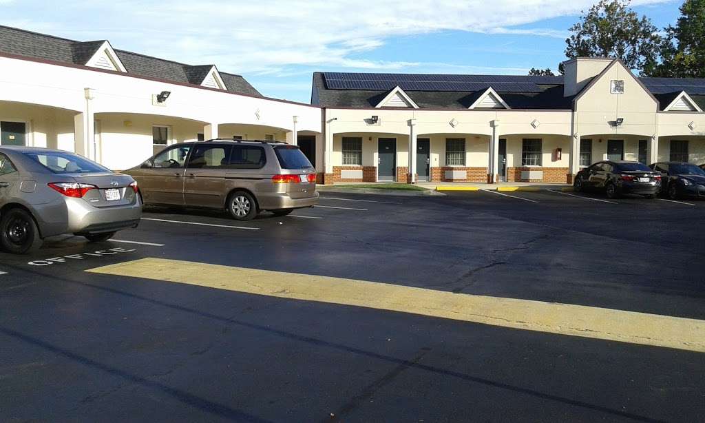 Executive Inn & Suites | 2901 Crain Hwy, Upper Marlboro, MD 20774, USA | Phone: (301) 627-3969