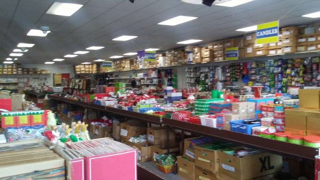 Odd-Lot Outlet | 2889 PA-611, Tannersville, PA 18372, USA | Phone: (570) 620-2000