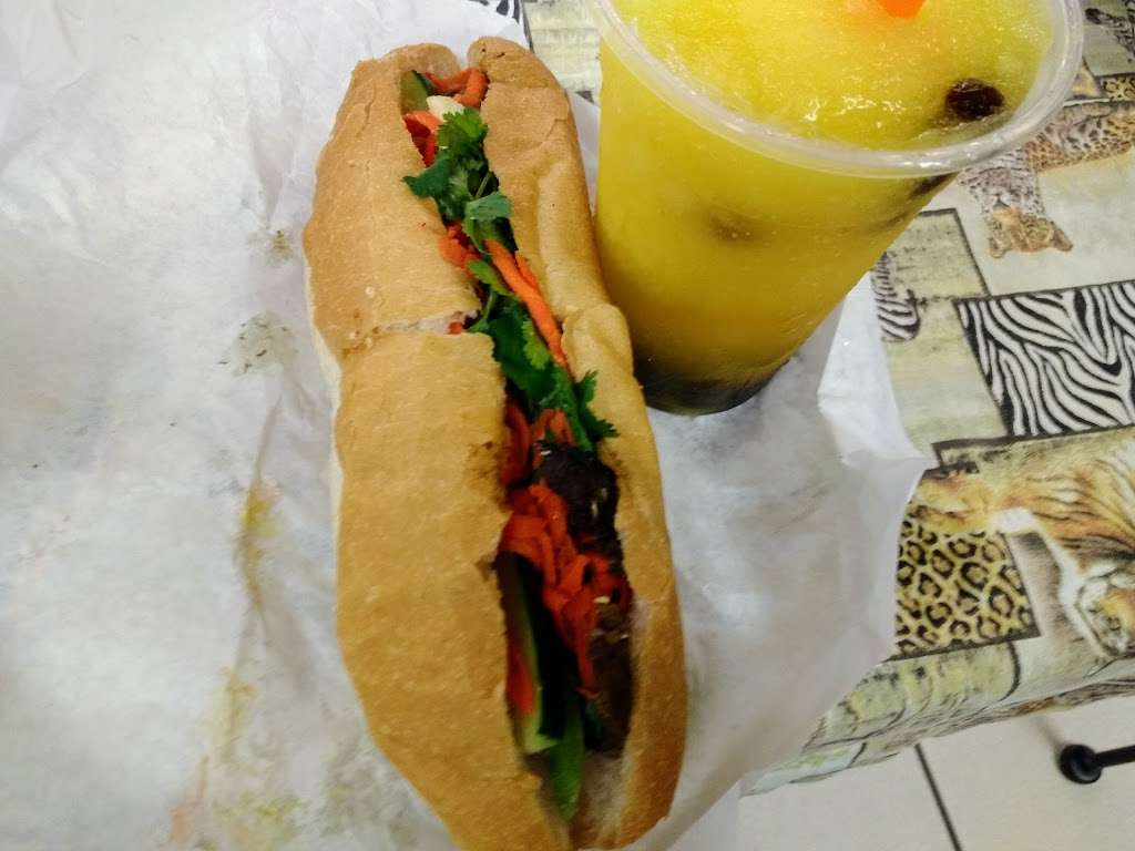 Rg Vietnamese Sandwiches | 3419 Broadway St Ste B, Pearland, TX 77581 | Phone: (281) 741-0310