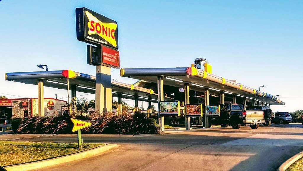Sonic Drive-In | 5201 Lakeview Pkwy, Rowlett, TX 75088, USA | Phone: (972) 475-0030