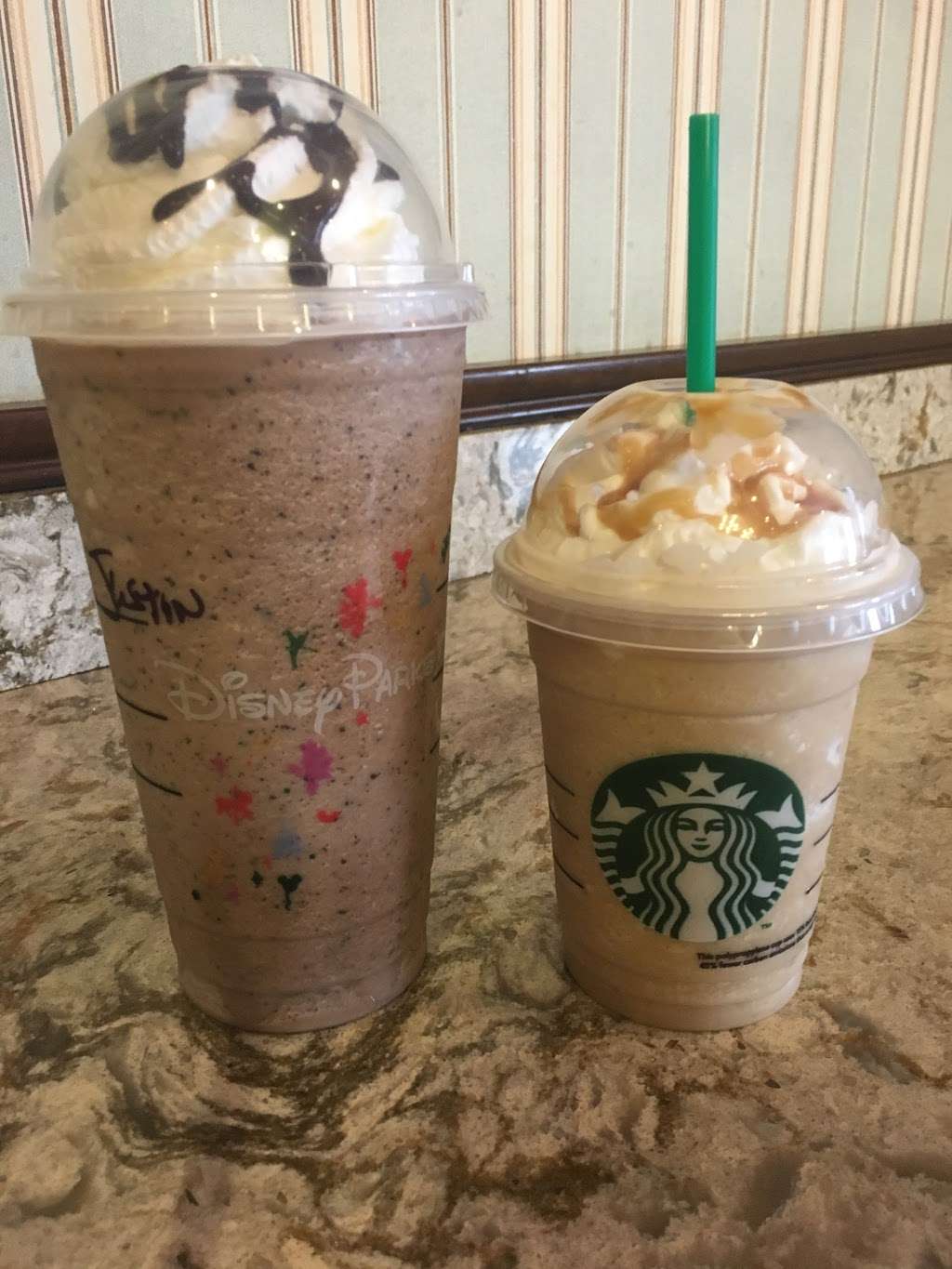 Starbucks | 1365 Monorail Way, Lake Buena Vista, FL 32830 | Phone: (407) 824-6561