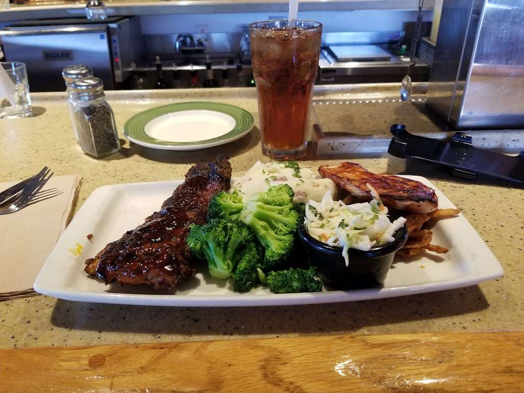 Applebees Grill + Bar | 965 Jefferson Ave, Union, NJ 07083 | Phone: (908) 687-8500