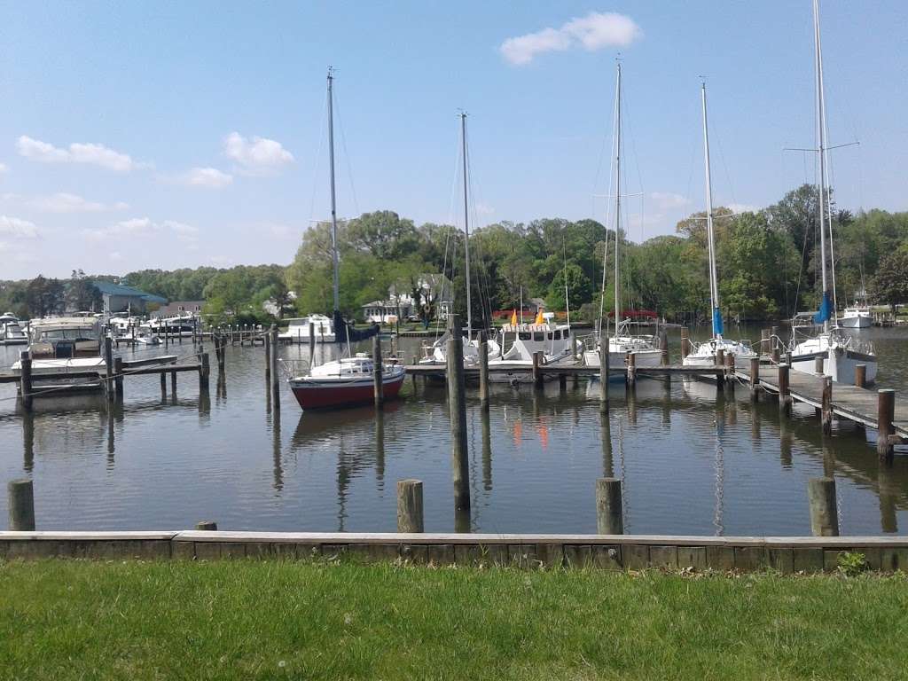 Westport Marina & Boatyard | 9732, 4817 Woods Wharf Rd a, Shady Side, MD 20764, USA | Phone: (443) 637-2974