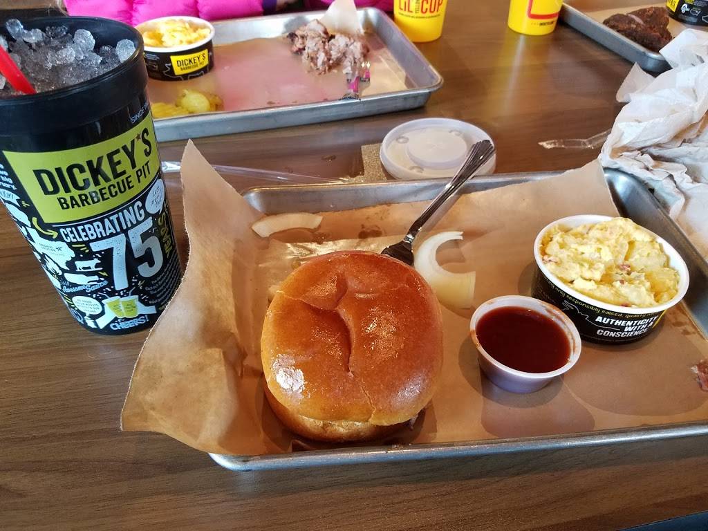 Dickeys Barbecue Pit | 600 S, Rte 291, Liberty, MO 64068, USA | Phone: (816) 407-7427