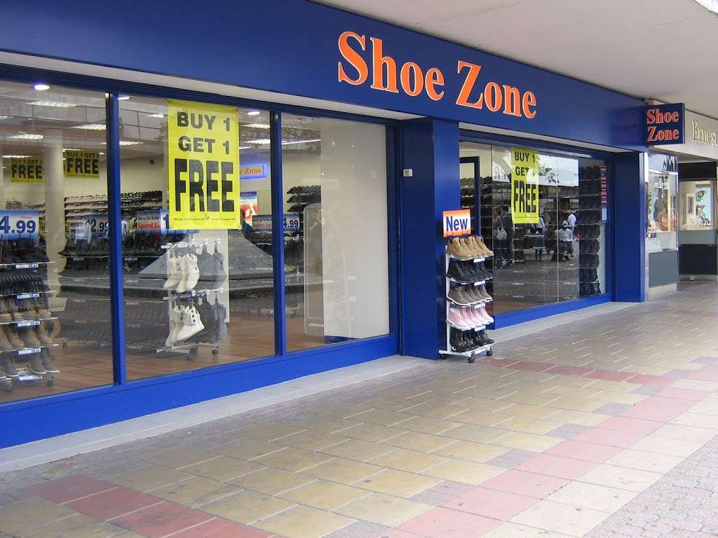 Shoe Zone | 17-19 Broad Walk, Harlow CM20 1HX, UK | Phone: 01279 454447