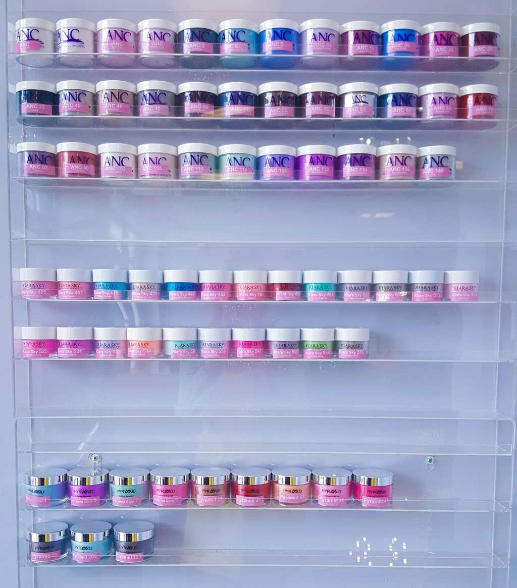 Flawless Nail Lounge & Spa | 138 Bridge St, Weymouth, MA 02191, USA | Phone: (781) 812-0858