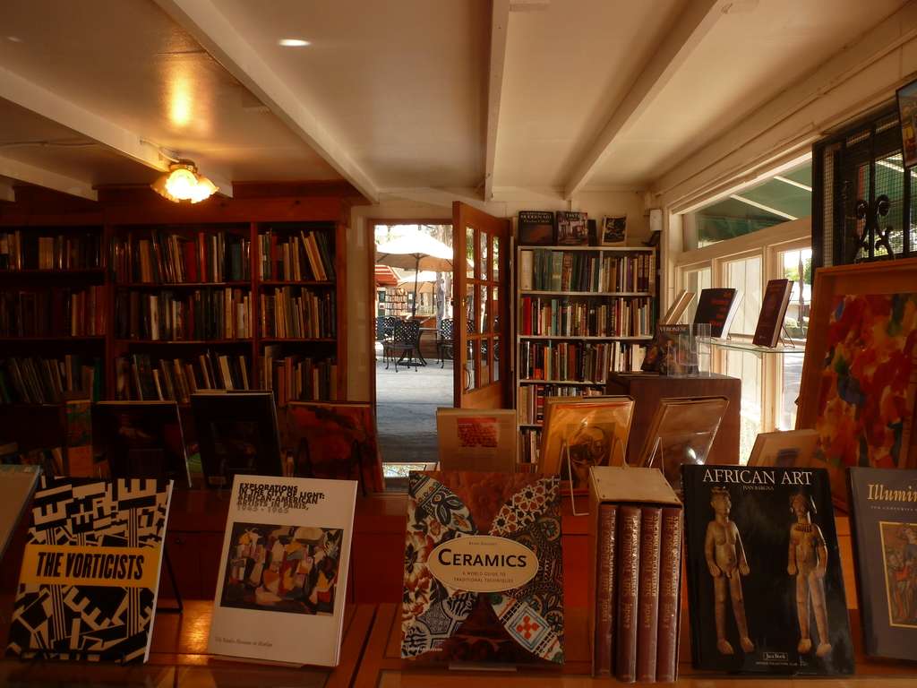 Barts Books | 302 W Matilija St, Ojai, CA 93023, USA | Phone: (805) 646-3755