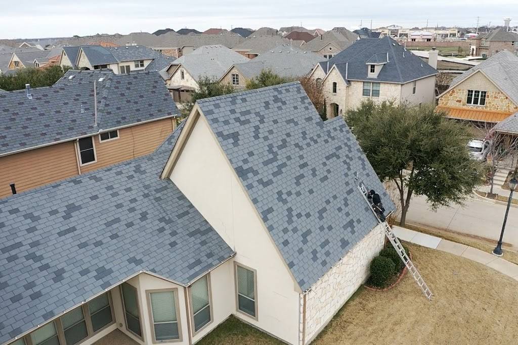 Stratton Roofing | 555 Republic Dr Suit 200, Plano, TX 75074, USA | Phone: (972) 914-9588