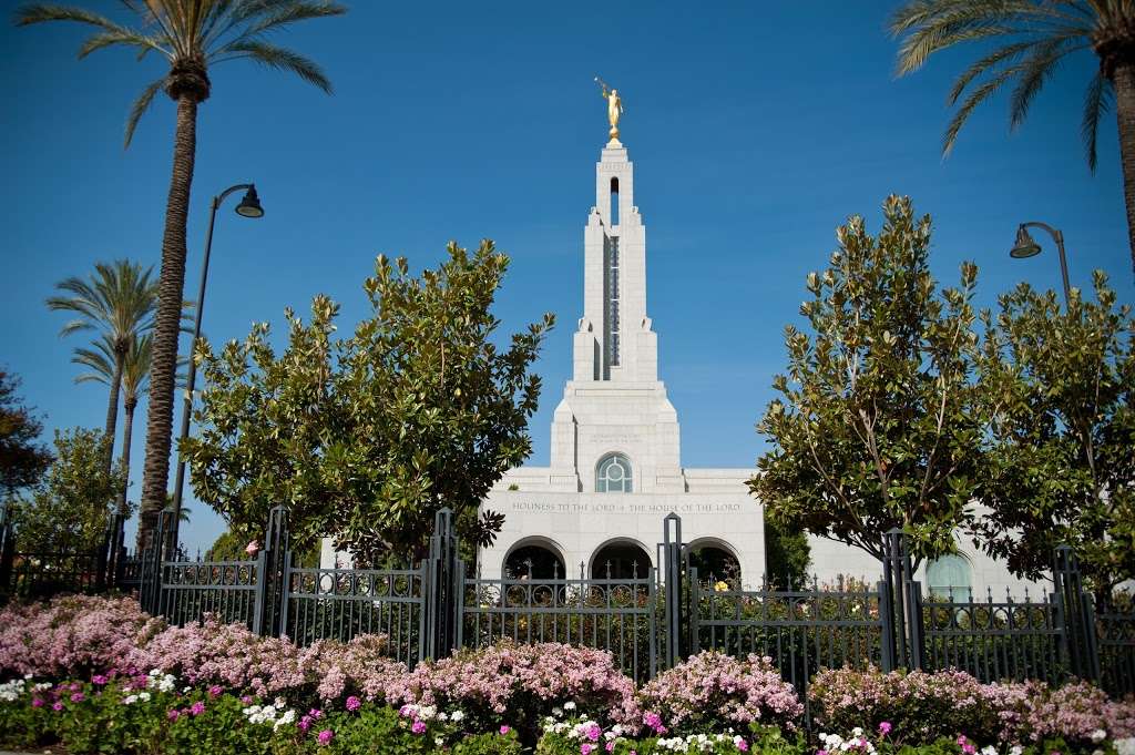 Redlands California Temple | 1761 5th Ave, Redlands, CA 92374, USA | Phone: (909) 389-7369