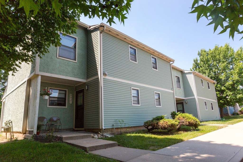 Overbrook Hills Apartments | 9943 W 51st Terrace, Merriam, KS 66203 | Phone: (913) 562-6007