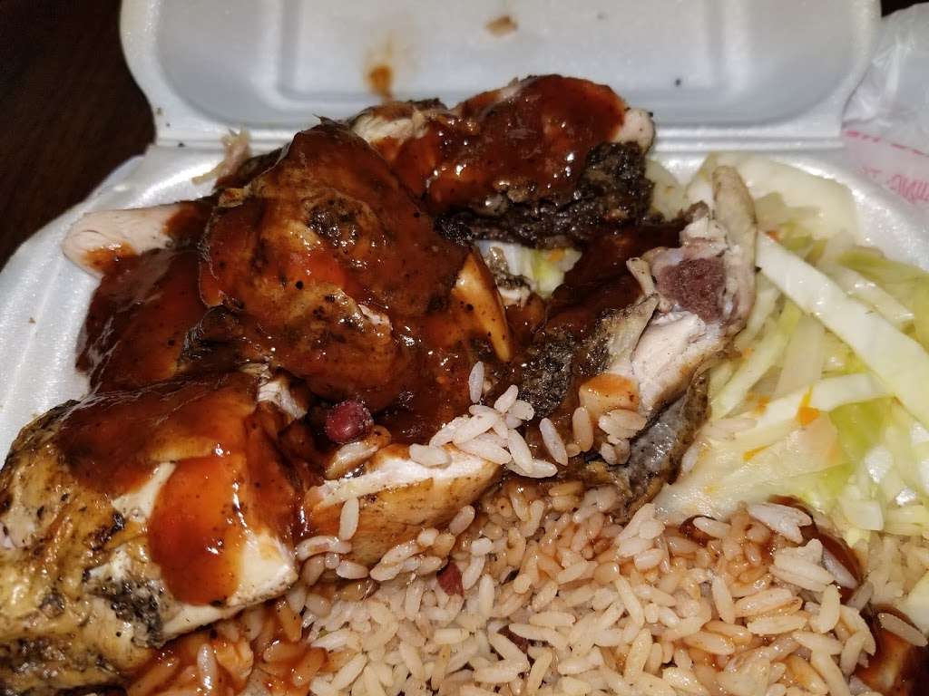 B&T Jamaican Jerk Restaurant | 8825 W Colonial Dr, Ocoee, FL 34761, USA | Phone: (407) 440-4694