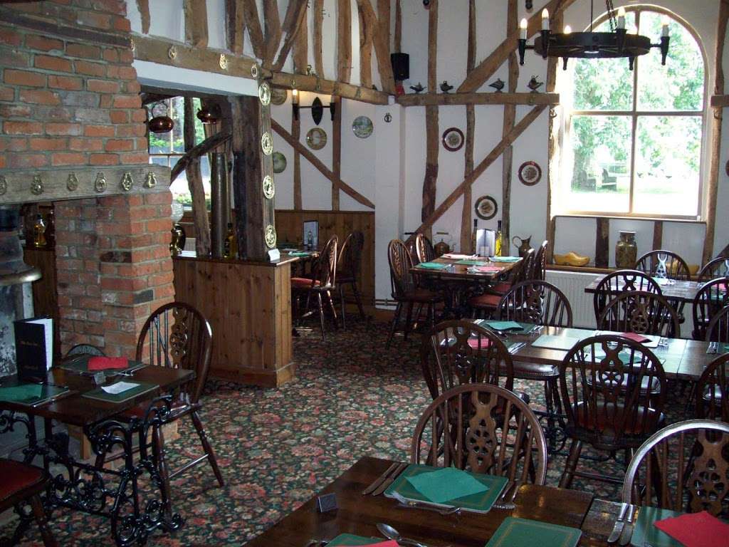 The Fox Inn | The Green, Harlow CM17 0QS, UK | Phone: 01279 731335