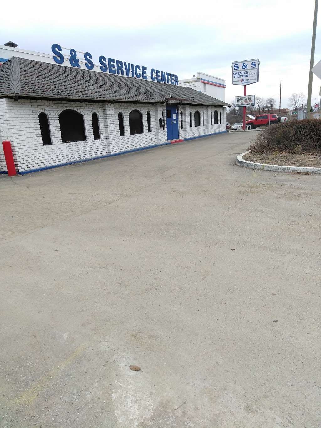 S&S Service Center, Inc. | 8025 Troost Ave, Kansas City, MO 64131, USA | Phone: (816) 361-0000