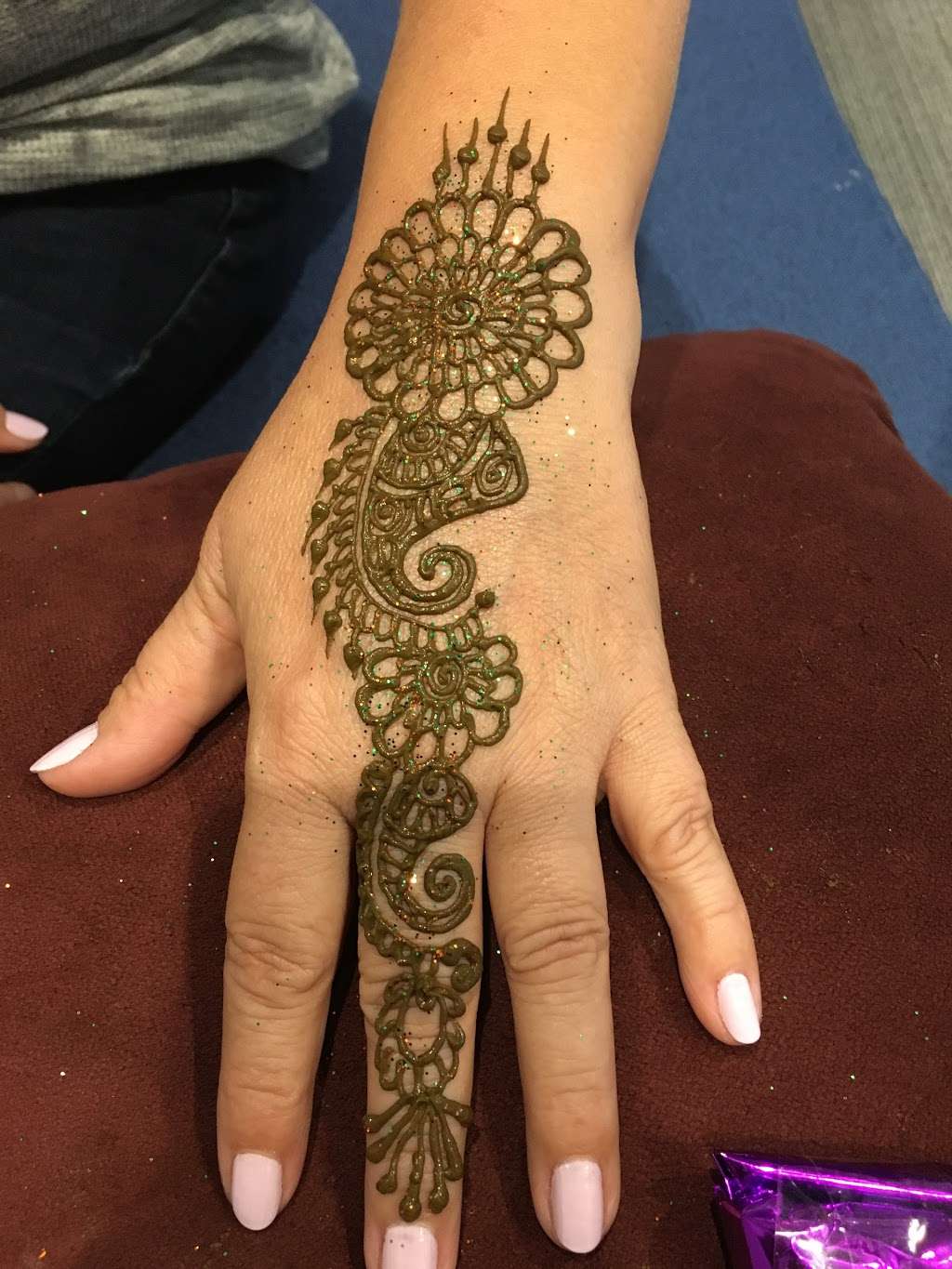 Bayarea henna and face painting and balloon twisting | 1761 Widen Ct, San Jose, CA 95132, USA | Phone: (903) 335-6660
