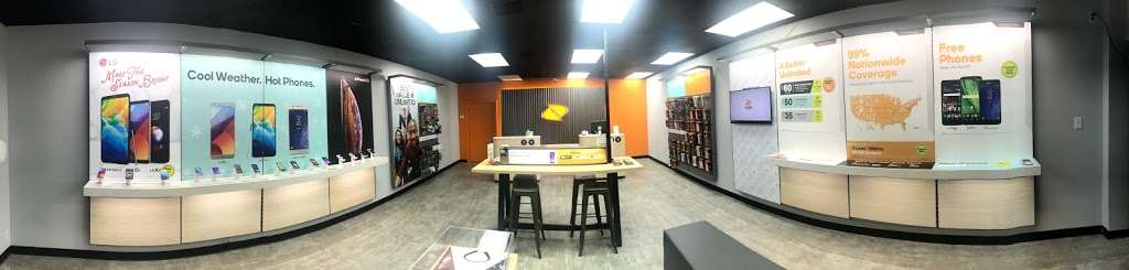 Boost Mobile | 4909 E Colonial Dr, Orlando, FL 32803, USA | Phone: (407) 270-4390