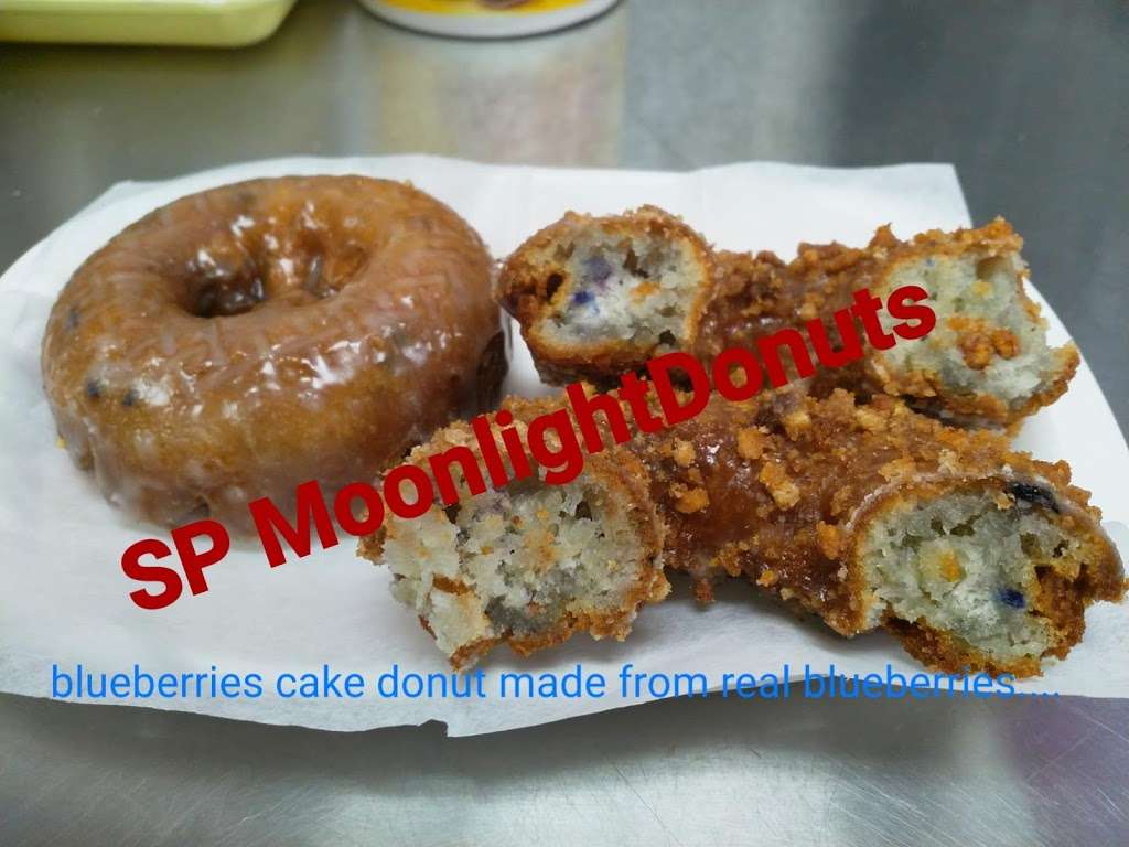 MoonlightDonuts | 110 W Harvard Blvd, Santa Paula, CA 93060, USA | Phone: (805) 229-7485