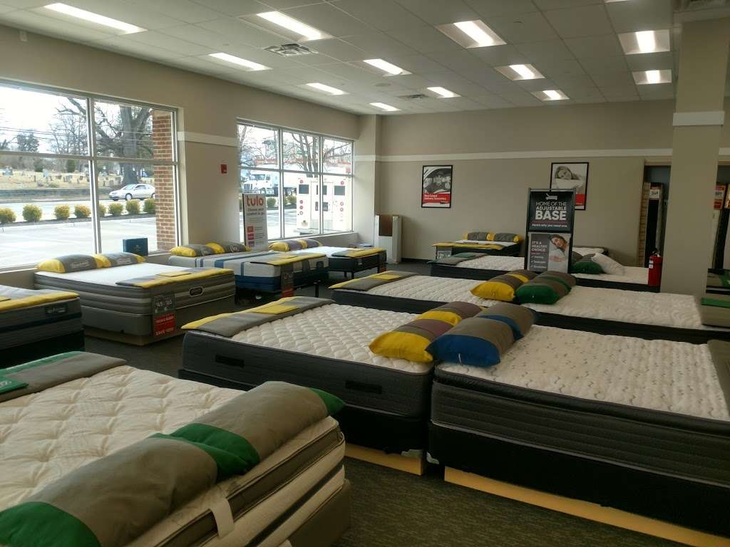 Mattress Firm Lawnside Commons | 340 White Horse Pike, Lawnside, NJ 08045 | Phone: (856) 230-7806