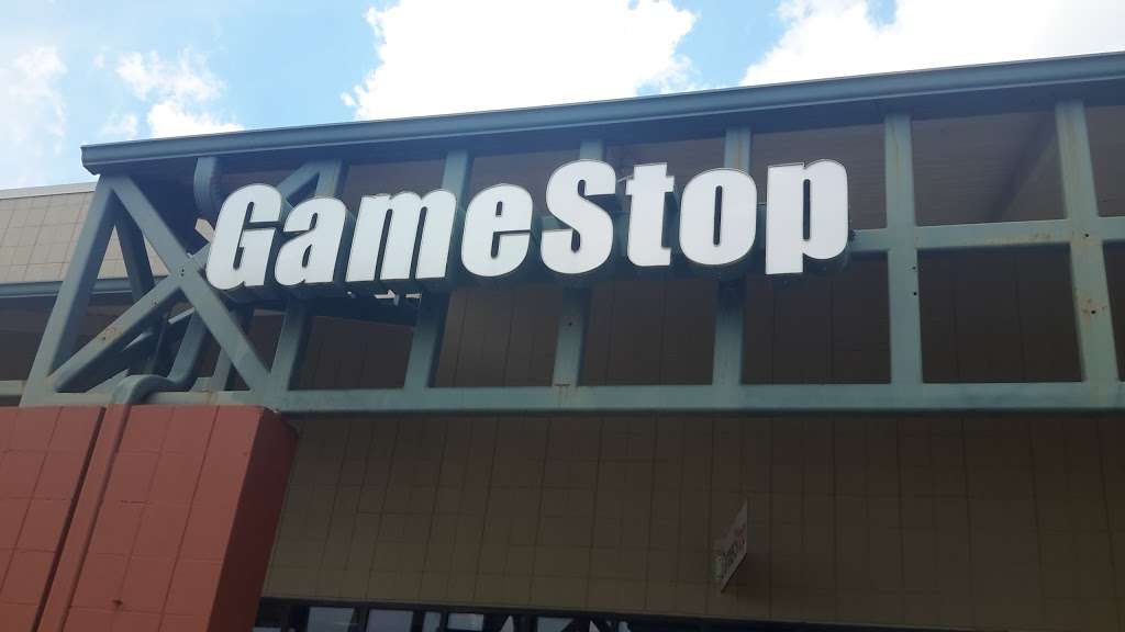 GameStop | 2310 S Green Bay Rd D, Racine, WI 53406, USA | Phone: (262) 554-9901