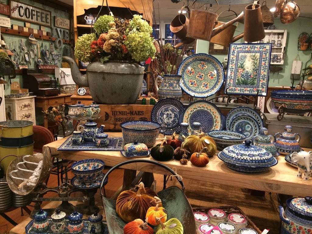 The Pottery Corner | 229 Haverford Ave, Narberth, PA 19072, USA | Phone: (484) 674-7893