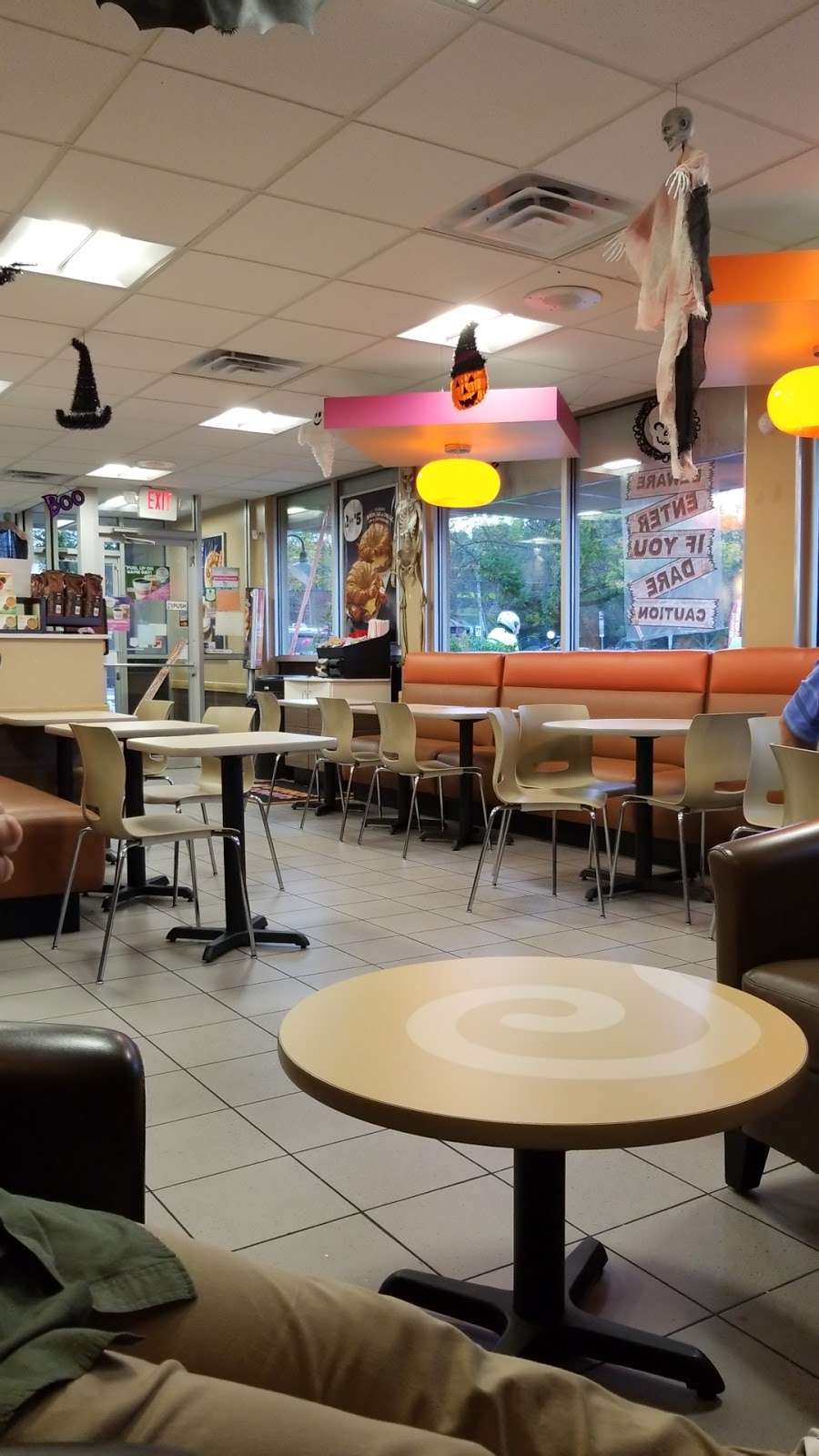 Dunkin Donuts | 3100 Quakerbridge Rd, Hamilton Township, NJ 08619 | Phone: (609) 584-9062