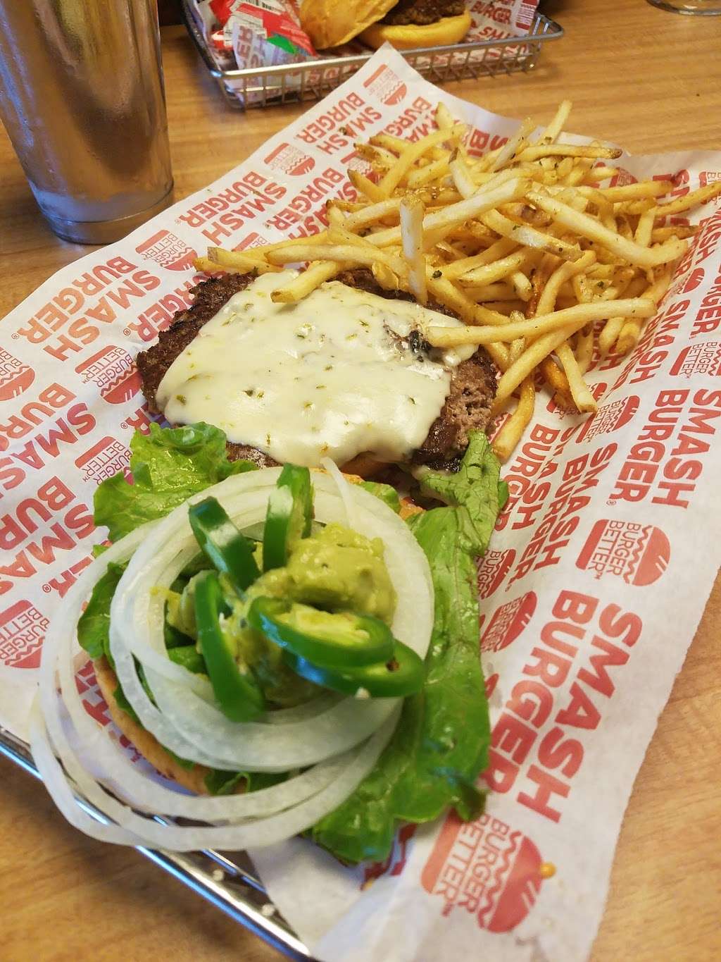 Smashburger | 400 S State Rd, Springfield, PA 19064, USA | Phone: (484) 471-3249