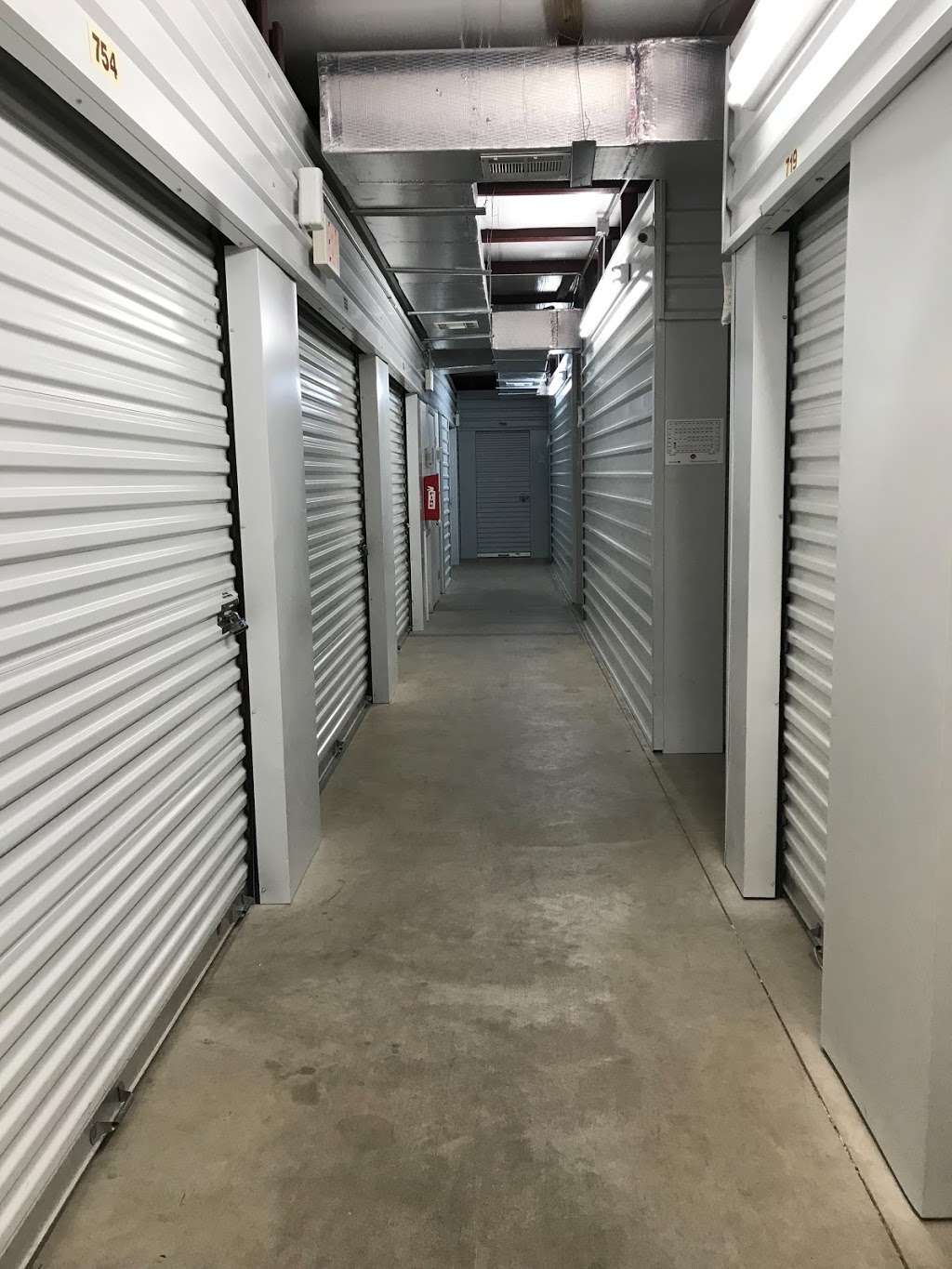 The Storage Place - Alexander | 1600 Mabry St, Baytown, TX 77520, USA | Phone: (281) 422-2445