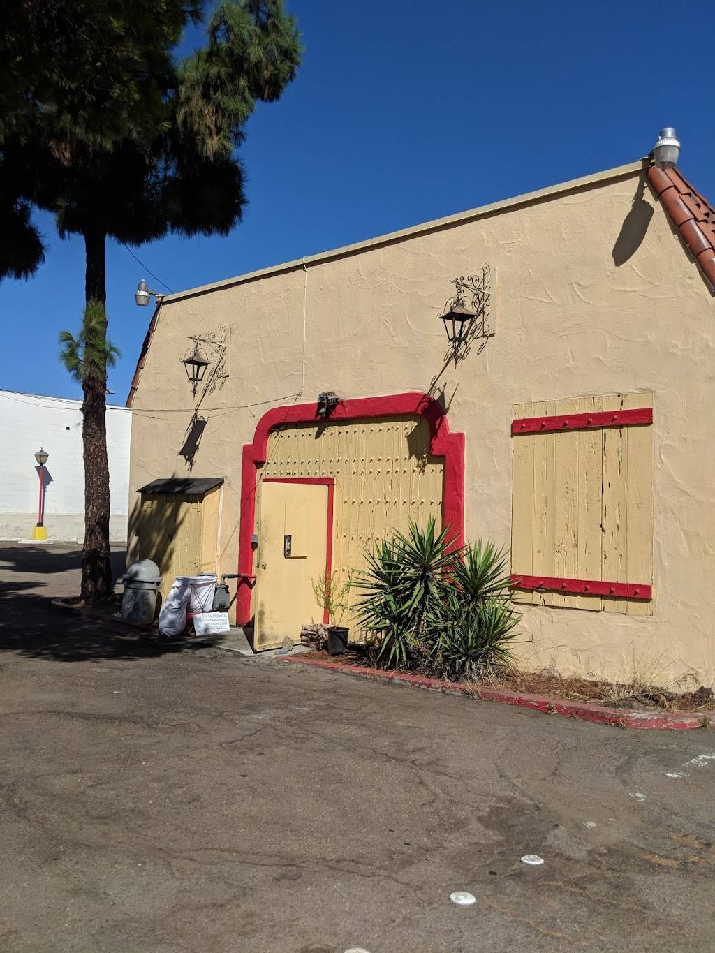 Nandos Taco Shop | 8025 Broadway, Lemon Grove, CA 91945, USA | Phone: (619) 337-0993