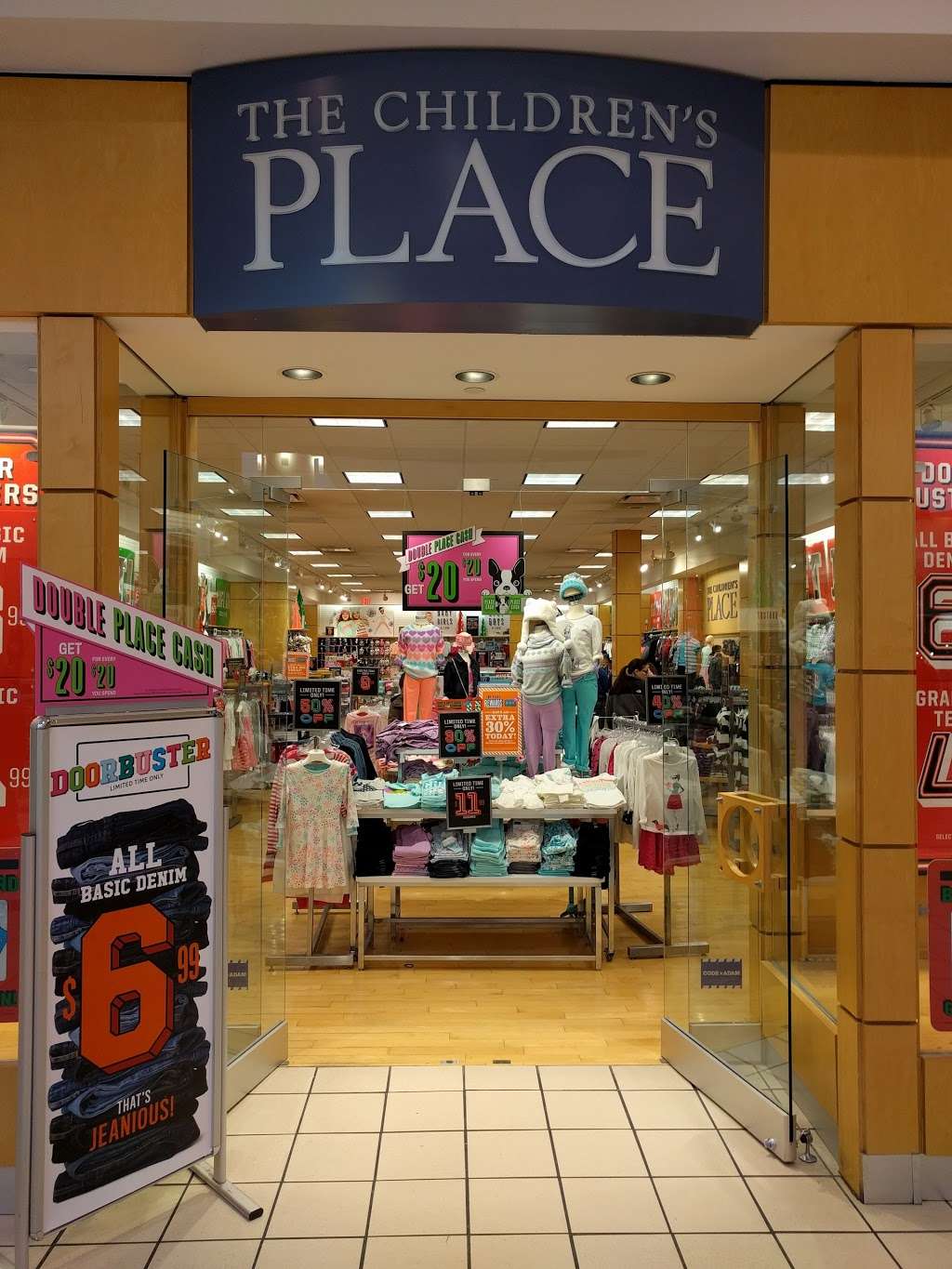 The Childrens Place | 137 Palmer Park Mall, Easton, PA 18045, USA | Phone: (610) 923-0773