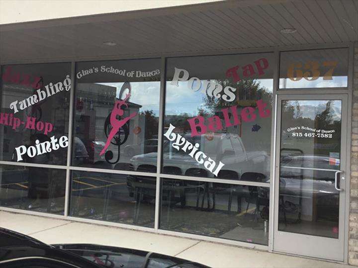 Ginas School of Dance | 637 W Mondamin St, Minooka, IL 60447 | Phone: (815) 467-7582