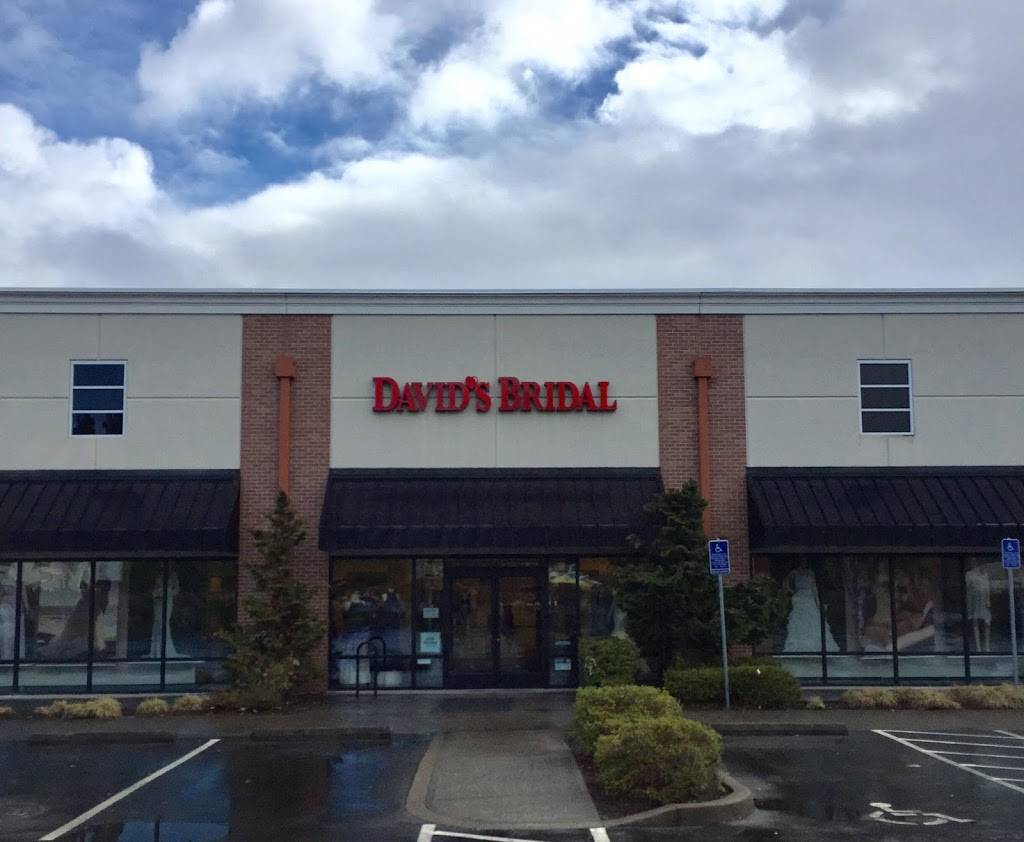 David’s Bridal | 12225 SE 82nd Ave, Happy Valley, OR 97086, USA | Phone: (503) 653-9800