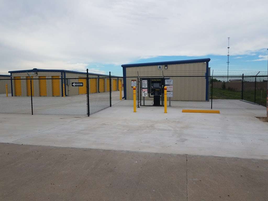 Expressway Storage | 3412 Dwayne Road, Rosharon, TX 77583, USA | Phone: (713) 493-7526