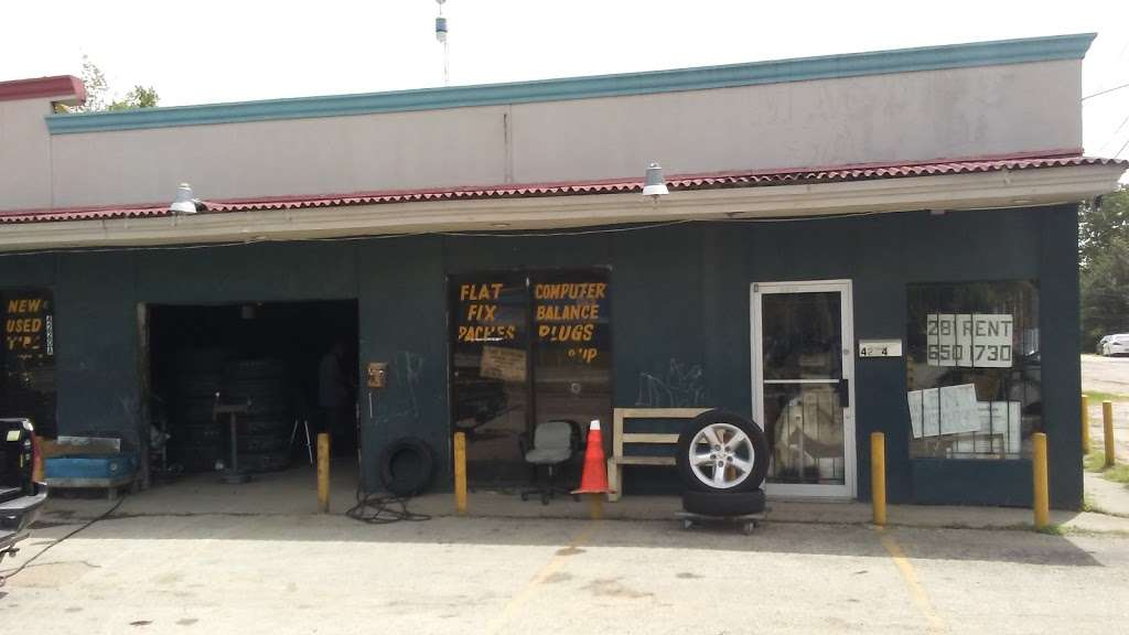 Express Service Tire Shop | 4220 Airline Dr Suite A, Houston, TX 77022