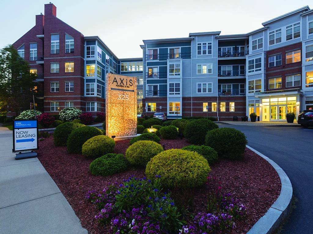 Axis Admirals Hill Apartments | 325 Commandants Way, Chelsea, MA 02150, USA | Phone: (833) 247-6966